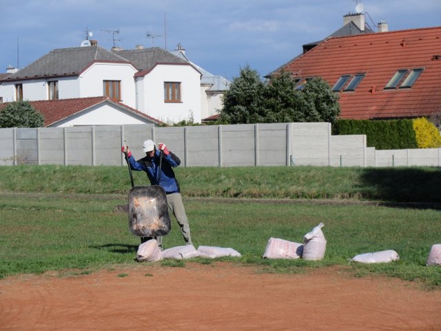 Na kliknut zave okno