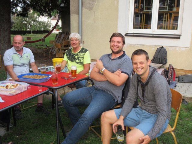 Na kliknut zave okno