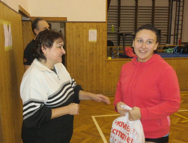 Na kliknut zave okno