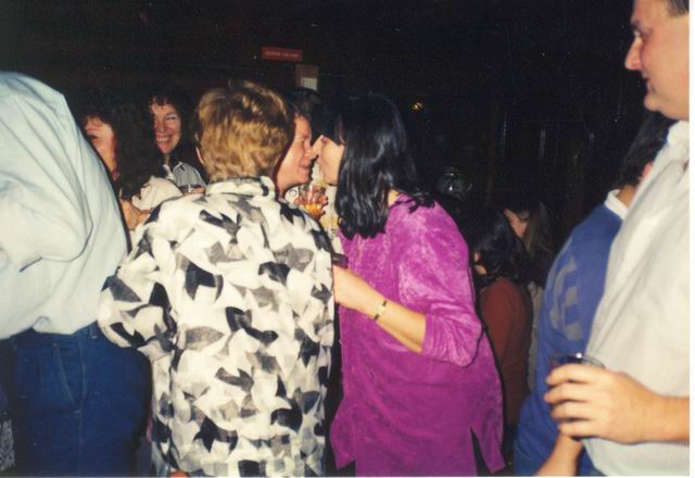 Na kliknut zave okno